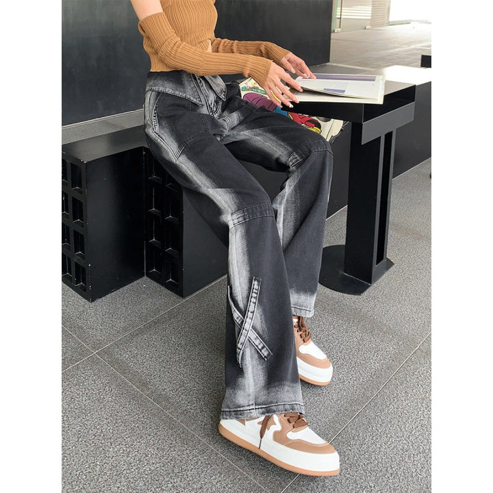 Damen Weit geschnittene Jeans mit innovativen Seitenschlitzen Drune