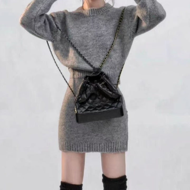 Damen Strickkleid mit lässigem Schnitt und feiner Textur Drune