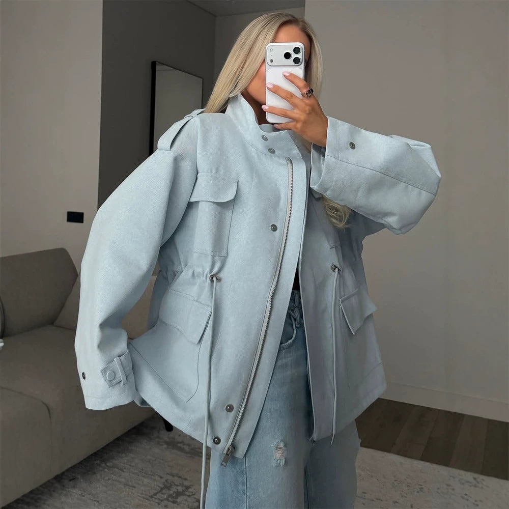 Damen Oversize Utility-Jacke mit Tunnelzugtaillierung, hohem Stehkragen und Pattentaschen Drune