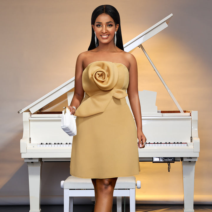 Damen elegantes Trauzeugen-Kleid mit voluminösem Rosen-Detail Drune