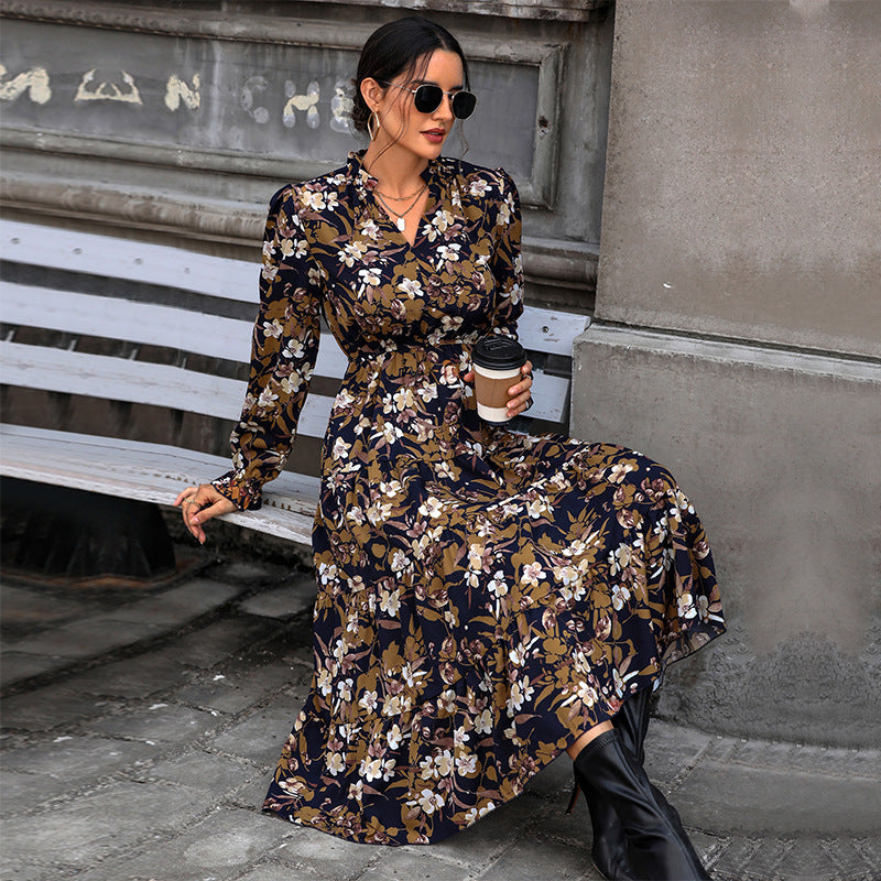 Damen Fließendes Blumen‑Midikleid mit V‑Ausschnitt, Smok‑Taillenband und Stufenrock Drune
