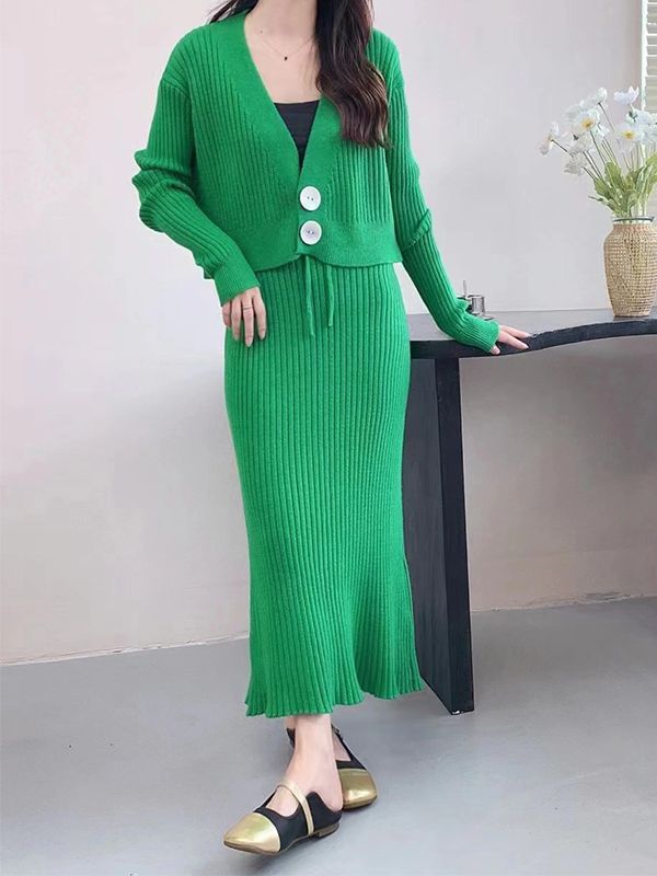 Damen Strickkleid mit passender Cardigan Drune