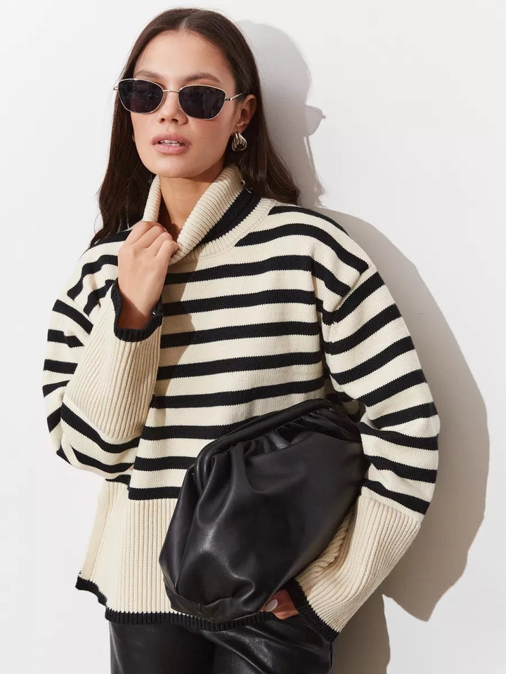 Damen Grob gestrickter Pullover mit hohem Kragen und Breton-Streifen Drune