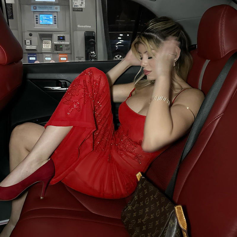 Damen Figurbetontes Abendkleid mit verführerischen Spaghettiträgern Drune