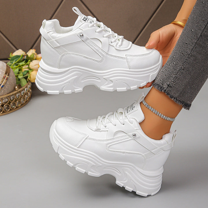 Damen Plattform-Chunky-Sneaker mit skulpturierter Profilsohle und gepolstertem Schaft Drune