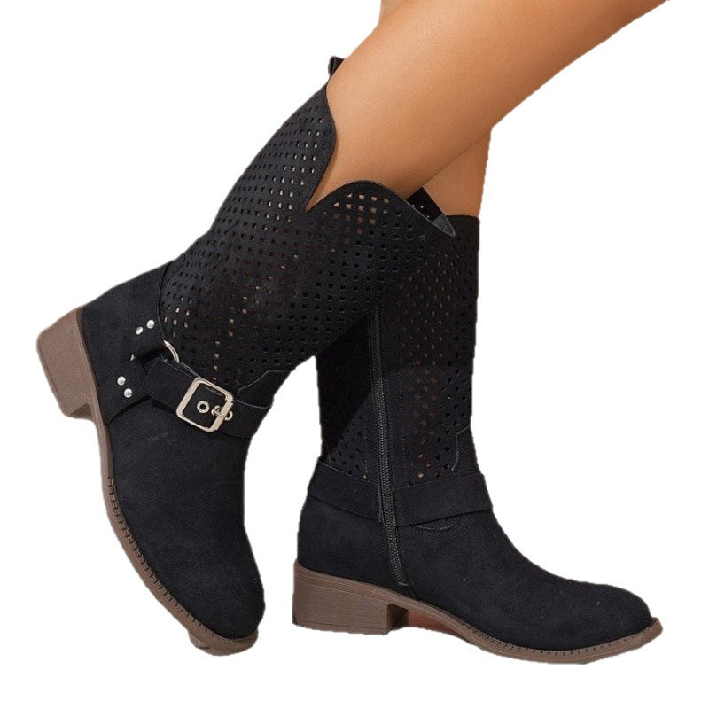 Damen Stiefel aus perforiertem Wildleder mit modischem Schnallen-Detail Drune