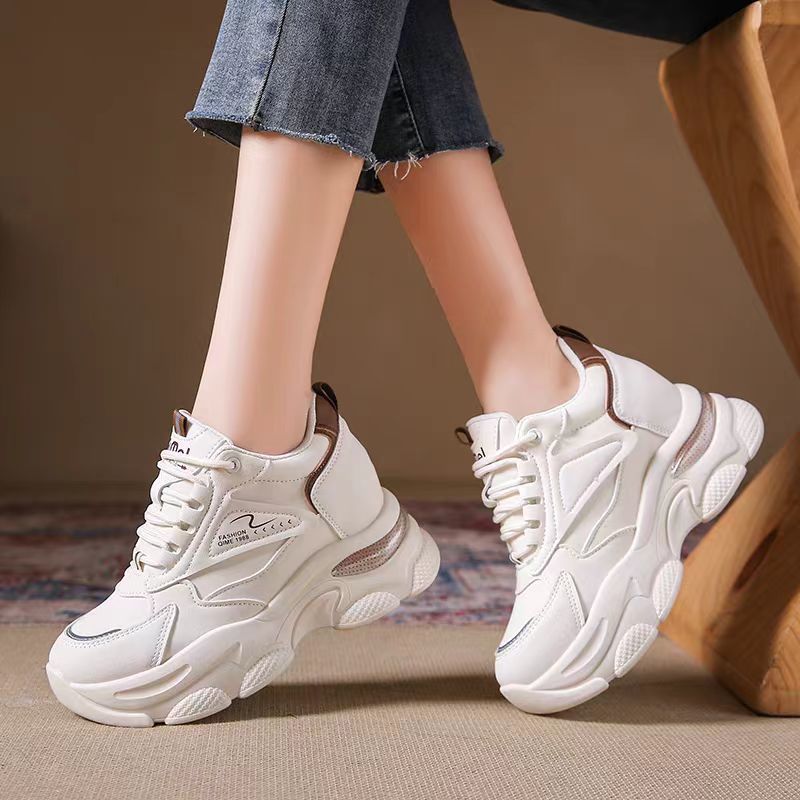 Damen Sportive Chunky Sneakers mit atmungsaktivem Obermaterial und rutschfester Sohle Drune