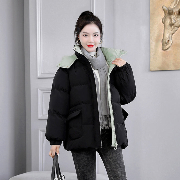 Damen nan wattierte Steppjacke mit abnehmbarer Kapuze, hohem Kragen und großen Pattentaschen Drune