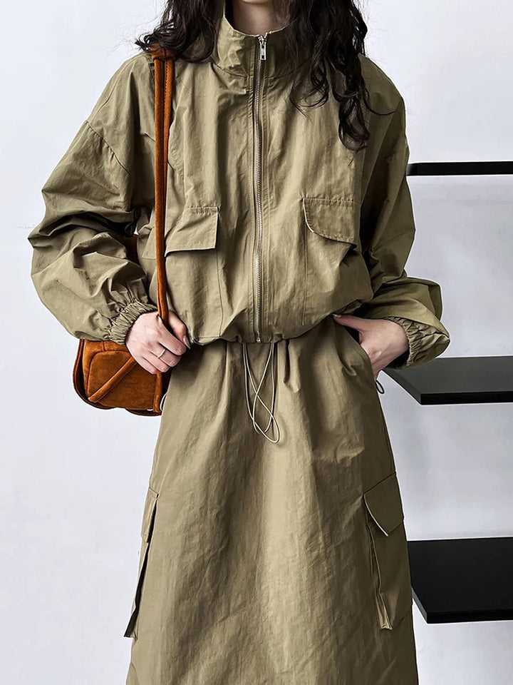 Damen praktische Utility-Jacke mit hohem Kragen und Taillenregulierung