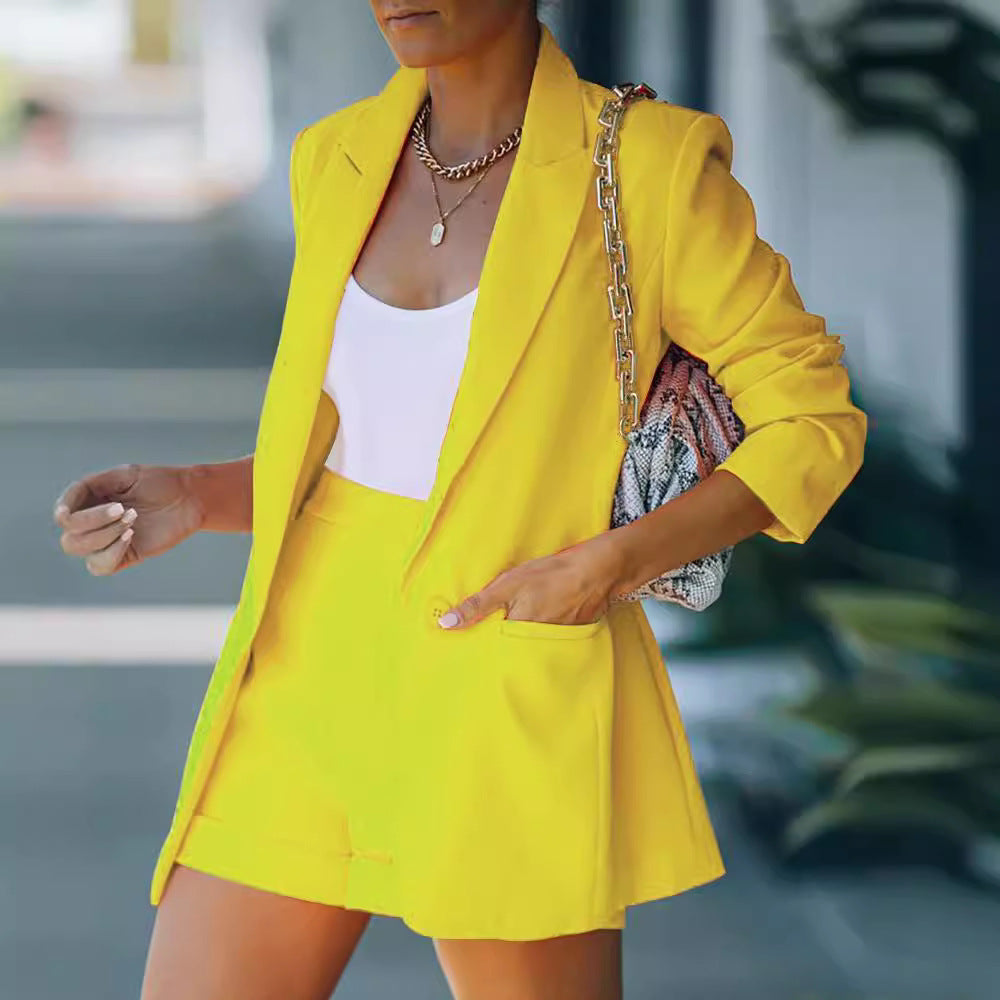 Damen nan figurbetontes Longblazer- und High-Waist-Shorts-Set mit überschnittenen Schultern und aufgesetzten Taschen Drune