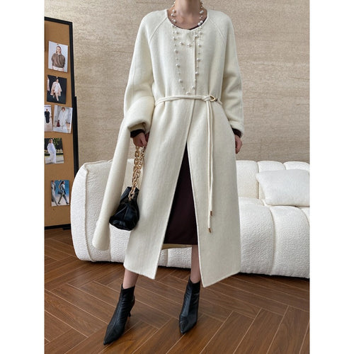 Damen eleganter Wickelmantel mit großzügigem Kragen und praktischem Gürtel Drune