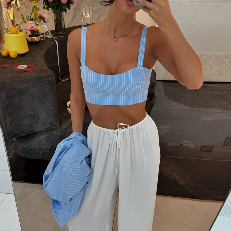 Damen Loungewear-Kombination mit gestreiftem Oversize-Hemd und bequemen Shorts Drune
