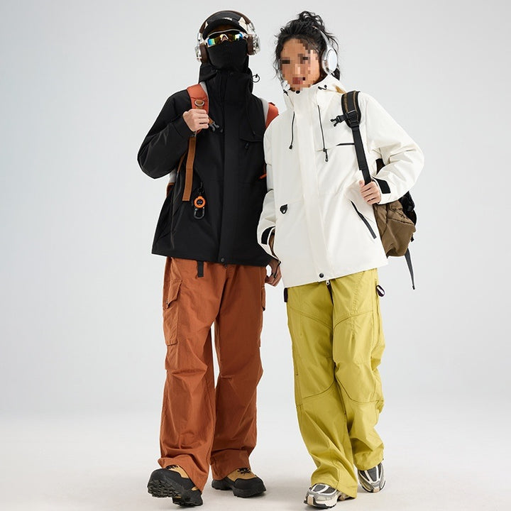 Herren Wasserdichte und atmungsaktive Ski‑ und Snowboardjacke mit Kapuze, Multi‑Taschen & Thermoversiegelung Drune