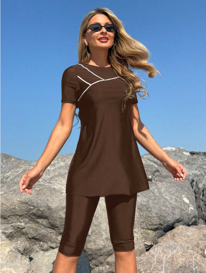 Damen Sportanzug mit kurzem Oberteil und Radlerhose Drune