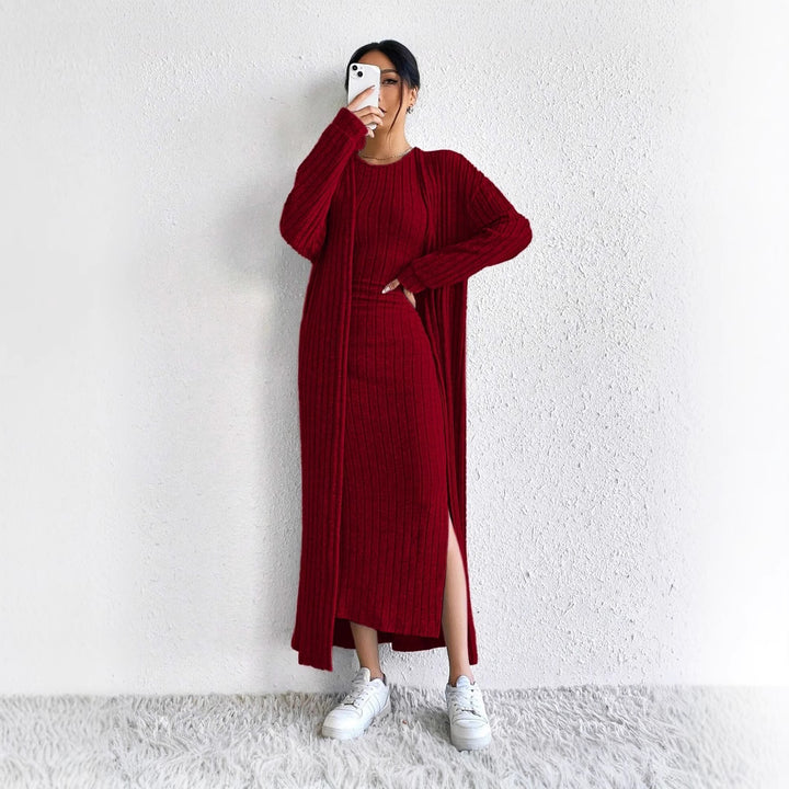 Damen geripptes Midikleid mit figurformendem Bustieroberteil hohem Seitenschlitz und passendem Longcardigan aus Feinstrick Drune