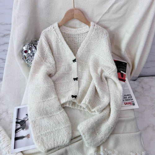Damen luftige Strickjacke mit ballonärmel und zarten Knopfdetails Drune