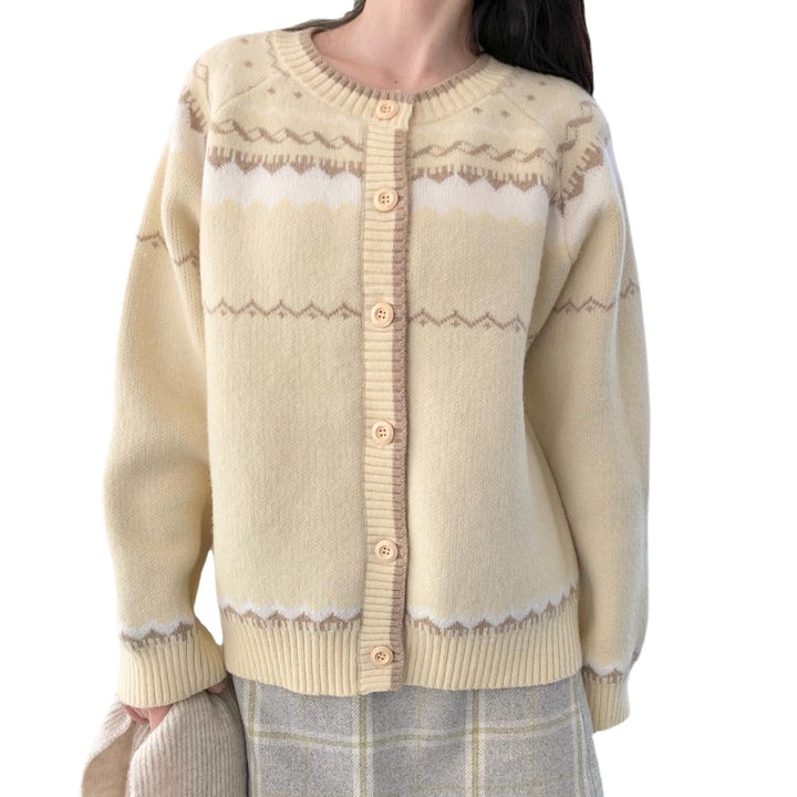 Damen Strickjacke mit kunstvollem Muster Drune