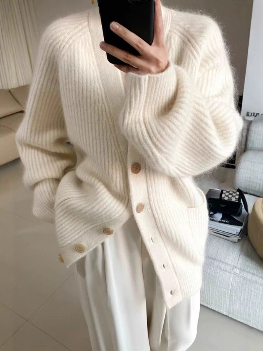 Damen Langer Oversize-Cardigan aus weichem Rippstrick mit Holzknopfleiste Drune