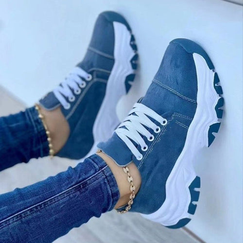 Damen Plateau-Sneaker mit markanter Profilsohle und Kontrastnähten Drune