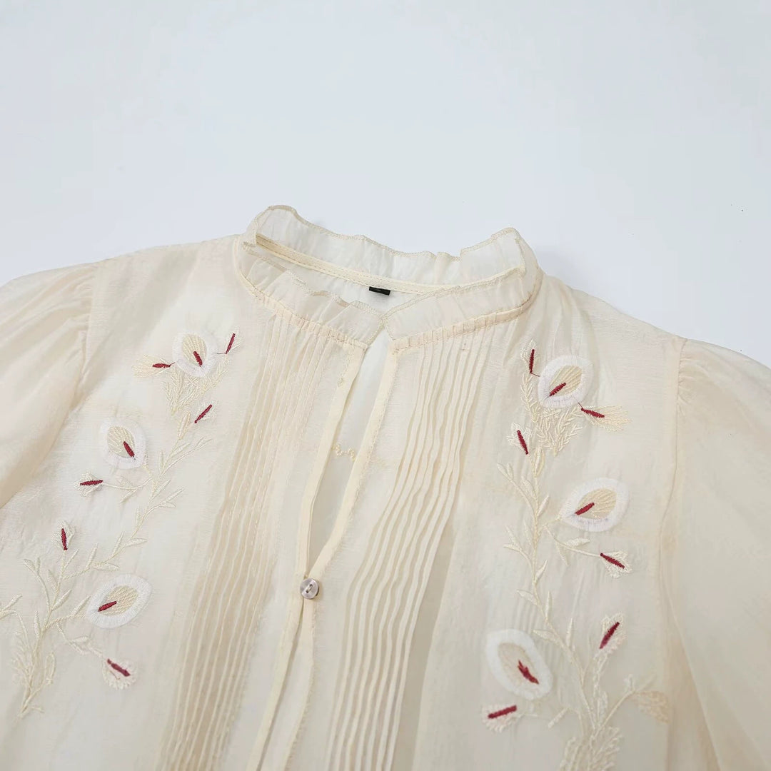 Damen Bestickte Chiffon-Bluse mit Plisseefront und Ballonärmeln Drune