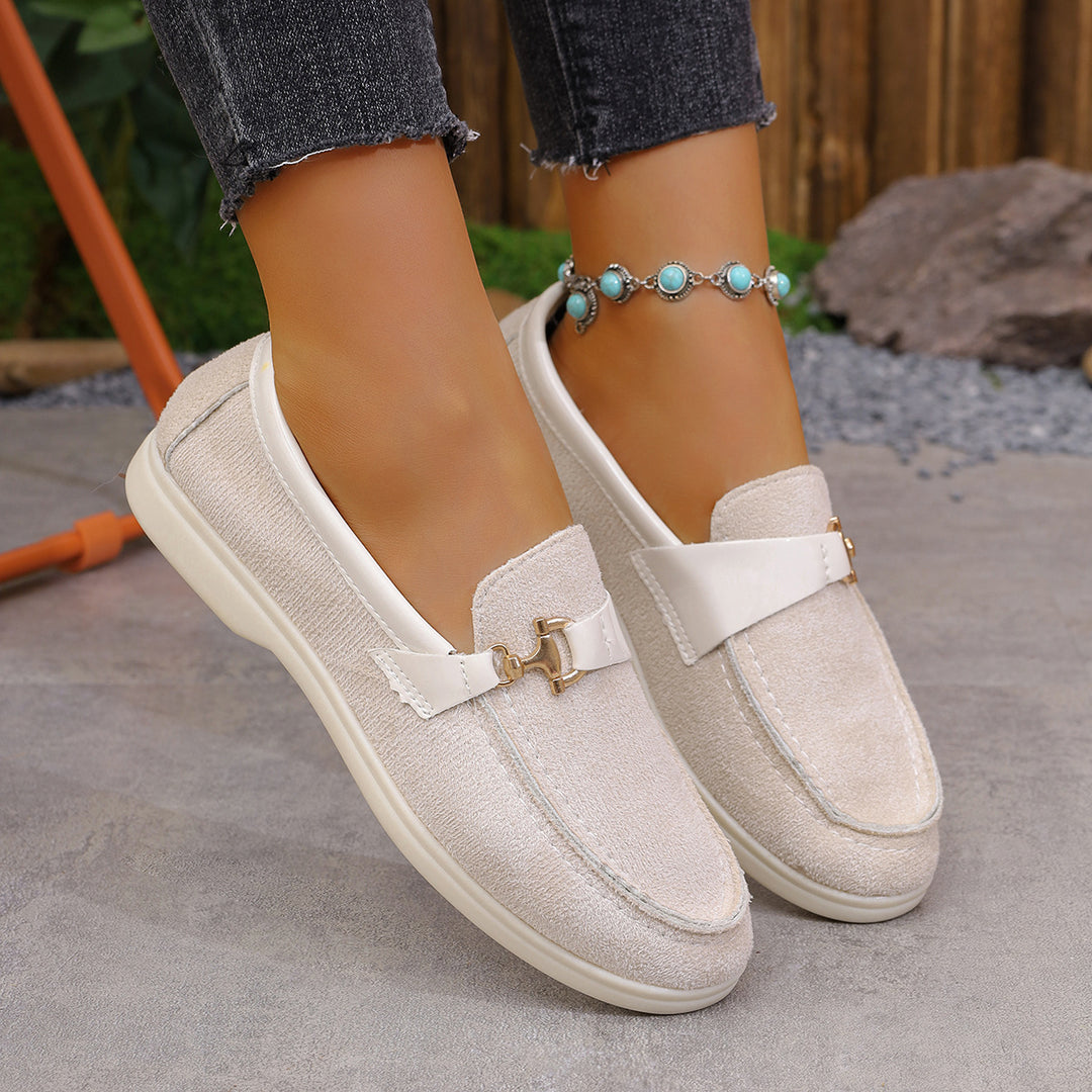 Damen elegante Veloursleder-Slipper mit dekorativer Metall-Hardware und flexibler Leichtlaufsohle Drune