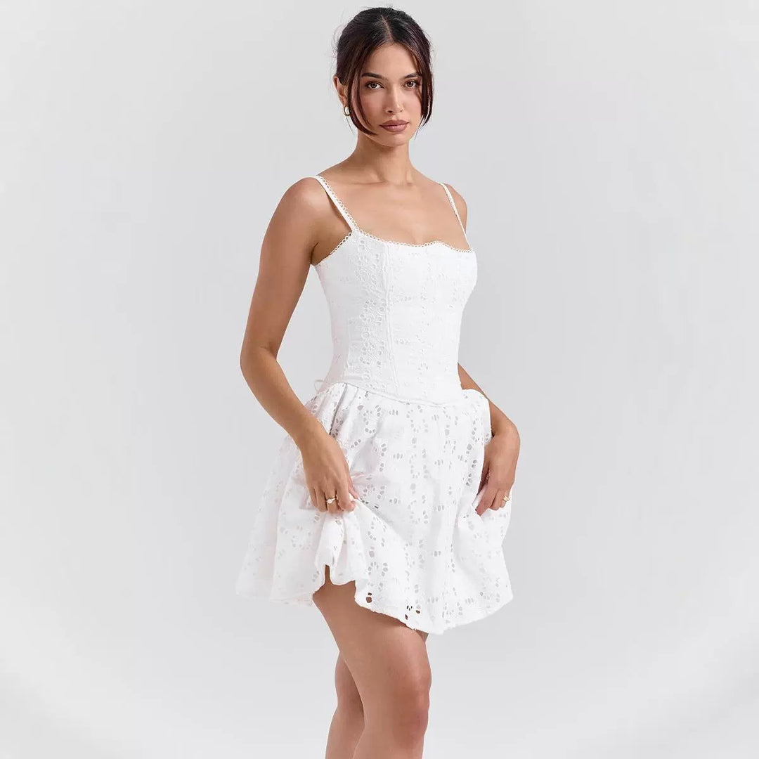 Damen luftiges Spitzenkleid mit schwingendem Rock Drune