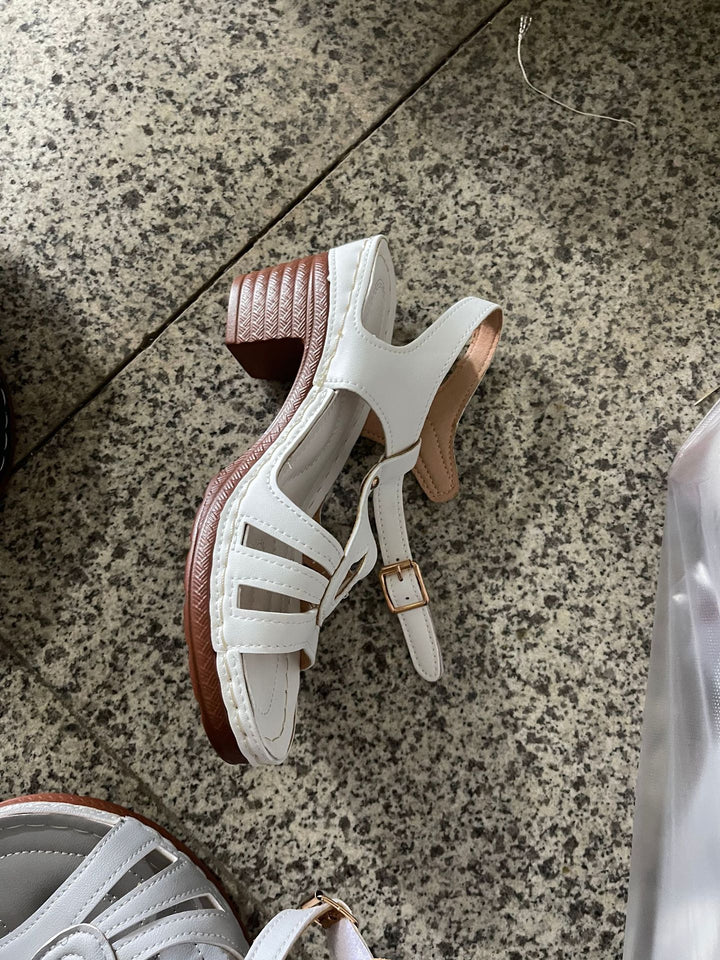 Damen Sandalette mit Cut-Out-Riemen, gepolstertem Komfortfußbett und mittelhohem Blockabsatz Drune