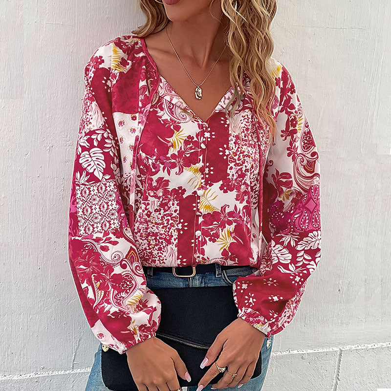 Damen Leichte Boho-Bluse mit Patchwork‑Print, Bindeschlitz und Ballonärmeln Drune
