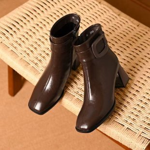 Damen Elegante Stiefeletten mit Blockabsatz und Schnallen-Detail Drune