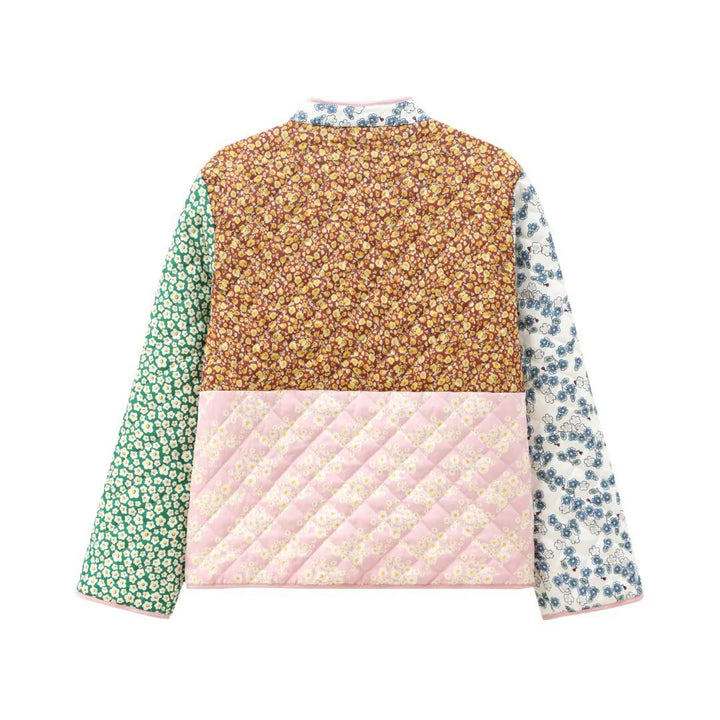 Damen nan retro-inspirierte gesteppte Patchworkjacke mit Stehkragen, Holzknopf-Verschlüssen und aufgesetzten Klappentaschen Drune