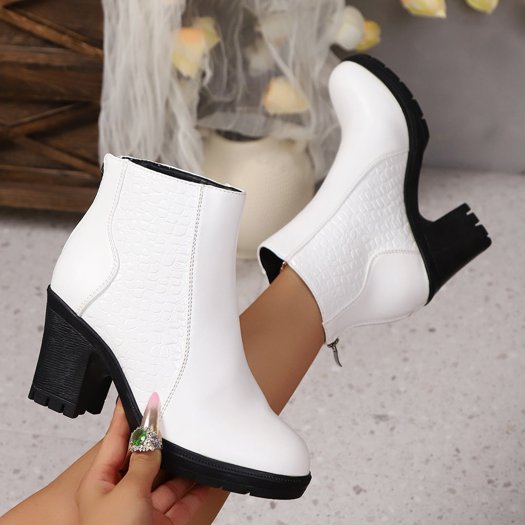 Damen Kurzschaft-Ankleboots mit Kroko-Prägung, seitlichem Reißverschluss und klobiger Lug-Sohle Drune