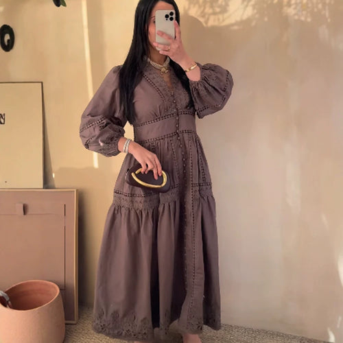 Damen Maxikleid im Boho‑Stil mit Spitzeneinsätzen, Knopfleiste und Ballonärmeln Drune