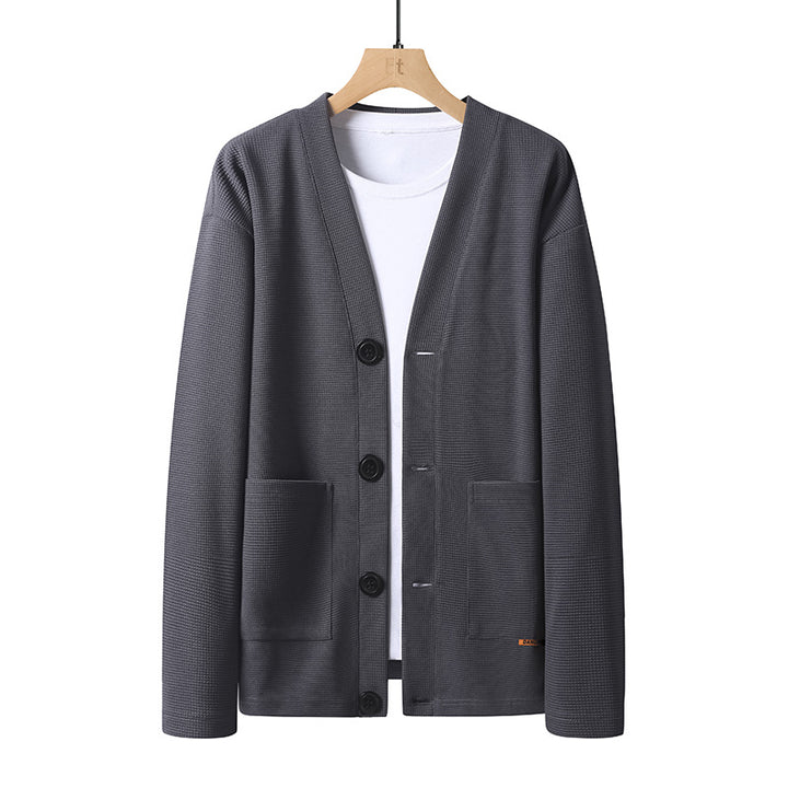 Herren leichter Strickcardigan mit V-Ausschnitt, Knopfleiste und aufgesetzten Taschen Drune
