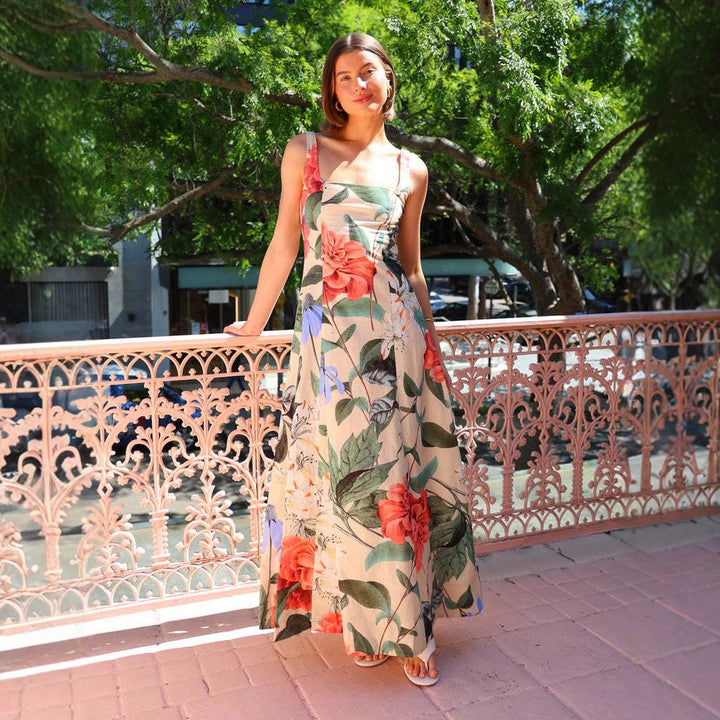 Damen Maxikleid mit floralem Design und taillierter Passform Drune