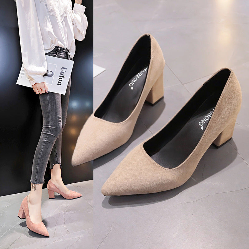 Damen Samtige Spitz-Pumps mit mittelhohem geometrischem Blockabsatz Drune