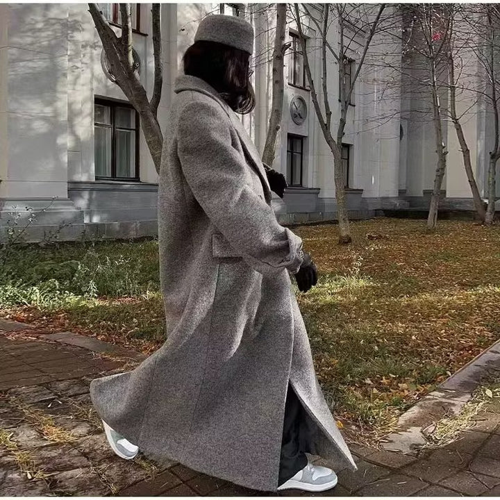 Damen nan extra langer Oversize-Wollmix-Mantel mit Schalkragen, doppelreihiger Knopfleiste und aufgesetzten Pattentaschen Drune
