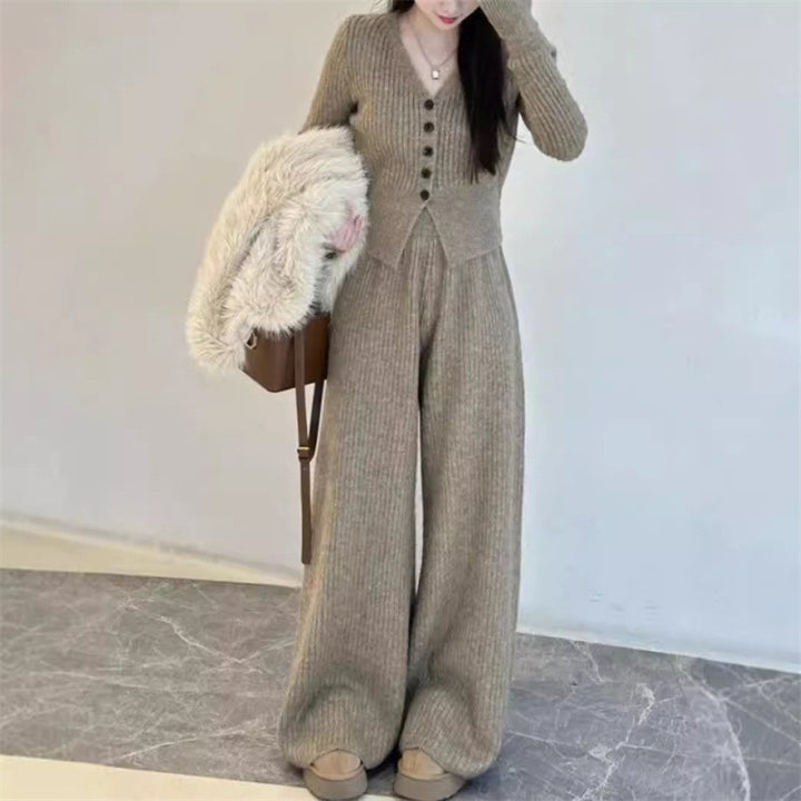 Damen Strickanzug mit Knopfdetails und lässigem Schnitt Drune