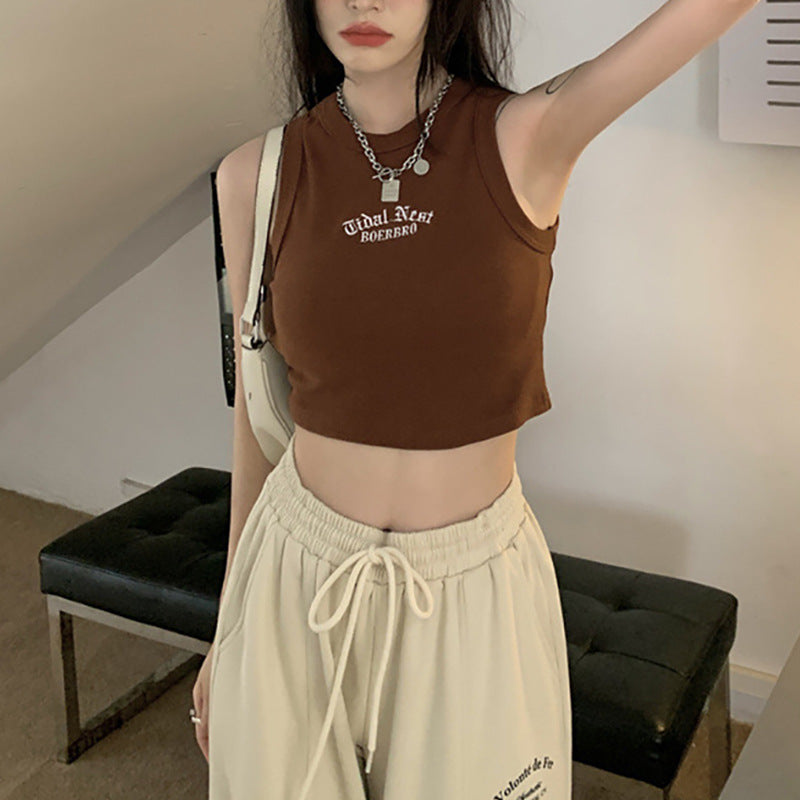 Damen-Crop-Top mit hohem Kragen und dezentem Schriftzug Drune