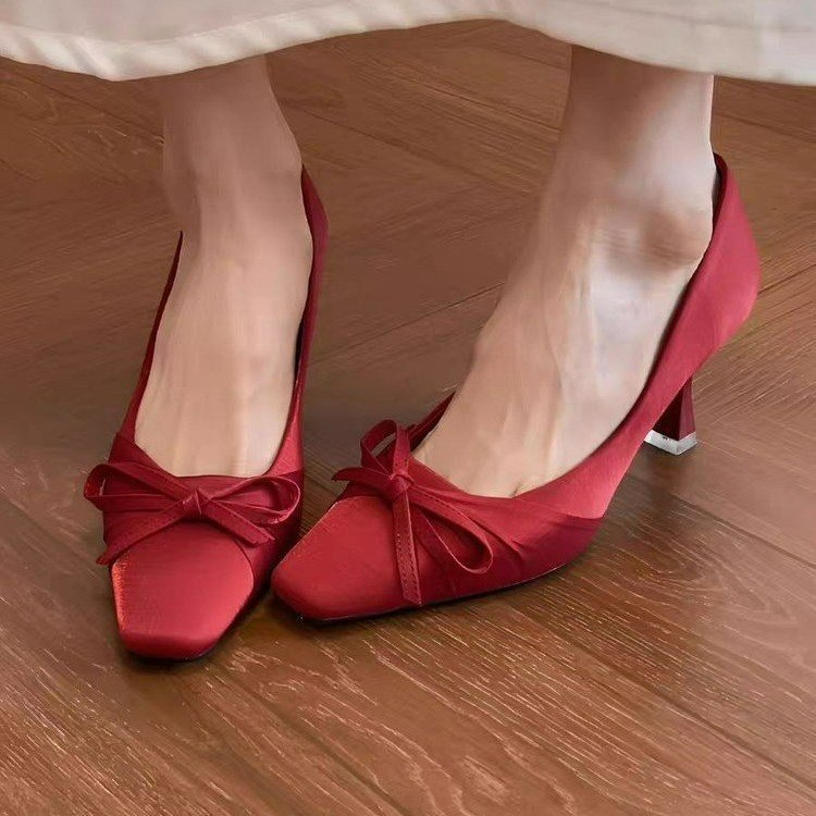 Damen Satin-Pumps mit quadratischer Zehenbox und Schleifen-Detail Drune