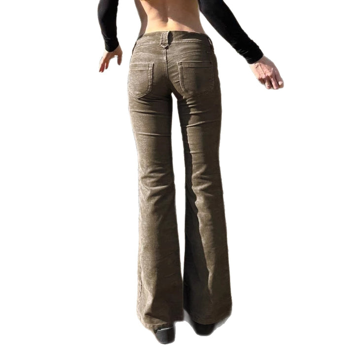Damen Cordhose mit hoher Taille, weitem Schlagbein und aufgesetzten Fronttaschen Drune