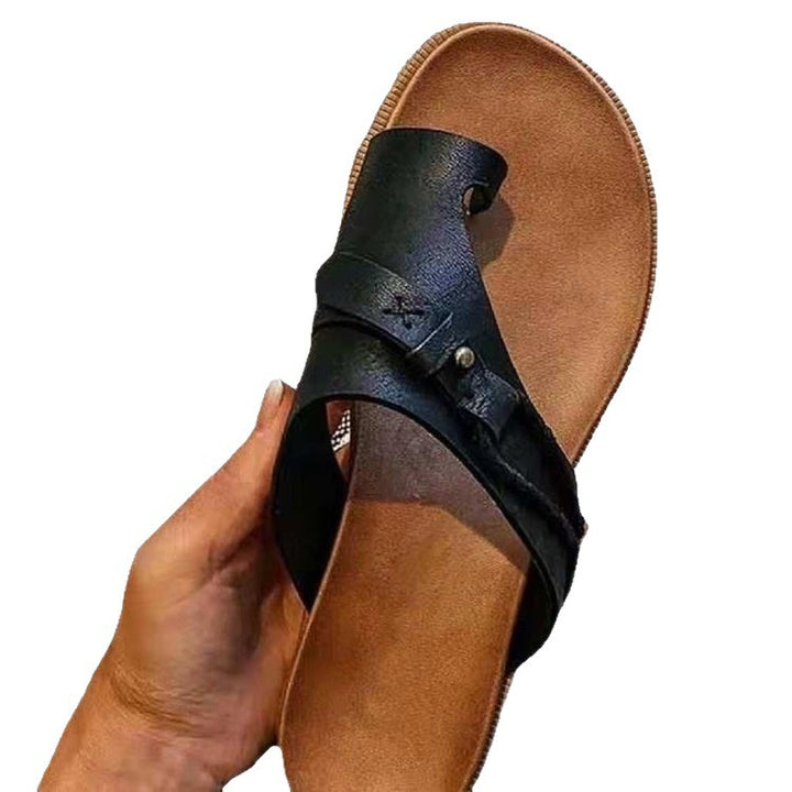 Damen Zehensteg-Sandale mit verstellbarem Riemen und ergonomischem Fußbett Drune