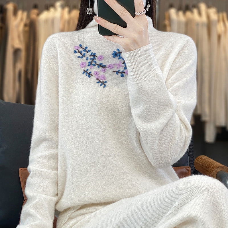 Damen Kaschmir‑Optik Rollkragenpullover mit zarter Blumenstickerei am Brustbereich Drune