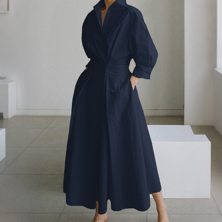 Damen nan tailliertes Hemdblusenkleid mit kastigem Kragen, mittellangen Ärmeln, Seitentaschen und ausgestelltem Tellerrock Drune