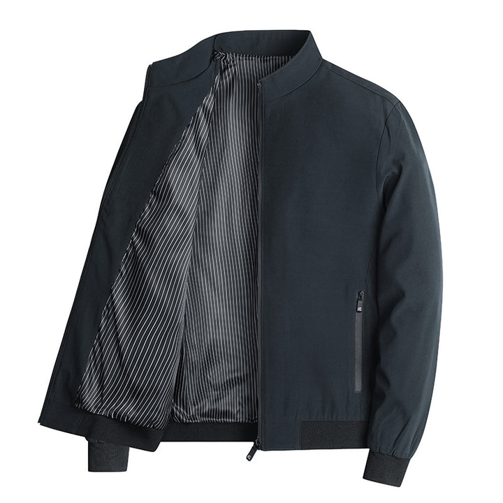 Herren leichte Blousonjacke mit Stehkragen, gestreiftem Innenfutter und Reißverschlusstaschen Drune