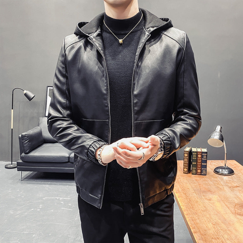 Herren Kapuzen-Lederimitatjacke im Slim‑Fit mit Reißverschluss und Raglanärmeln Drune