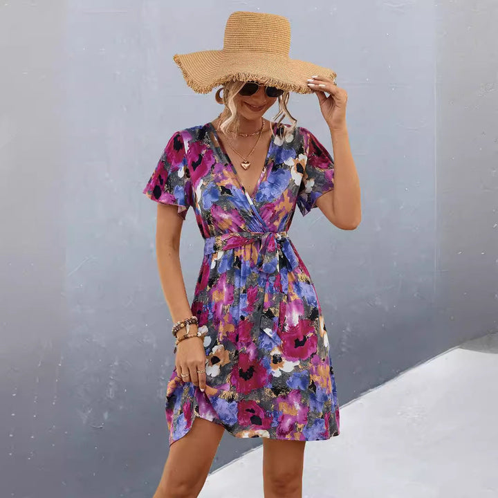 Damen Wickelkleid mit floralem Muster und schwingendem Rock Drune