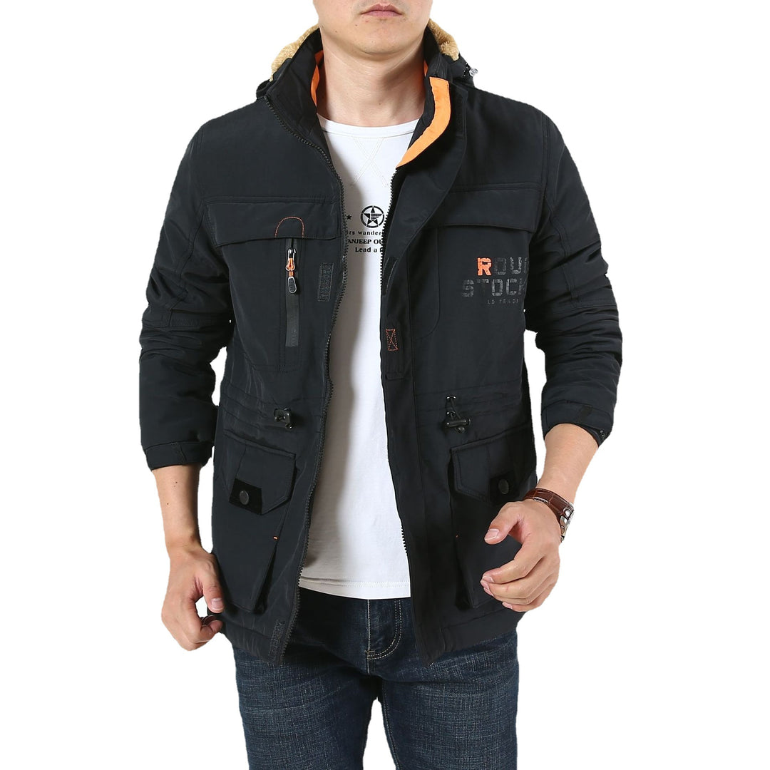 Herren Leichte Utility-Fieldjacke mit hohem Stehkragen, Mehrfachtaschen und Windschutz Drune