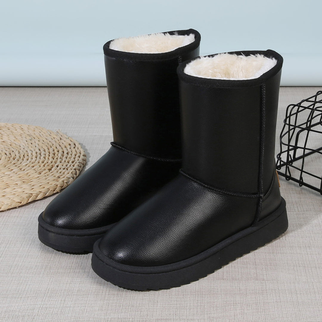 Damen Winterstiefel mit Teddyfutter, Lederoptik und flacher Plateau‑Sohle Drune