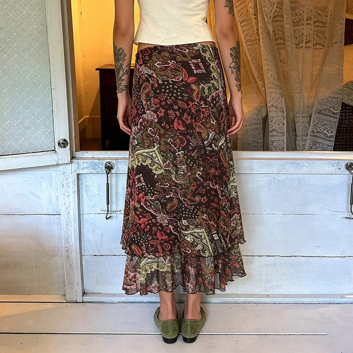 Damen Chiffon-Midirock mit mehrlagigem Volant, Paisley-Print und Zipfelsaum Drune