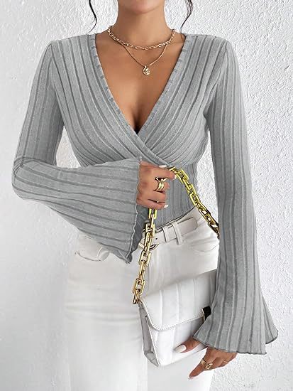 Damen Strickoberteil mit Wickeldesign und weitem Ärmel Drune